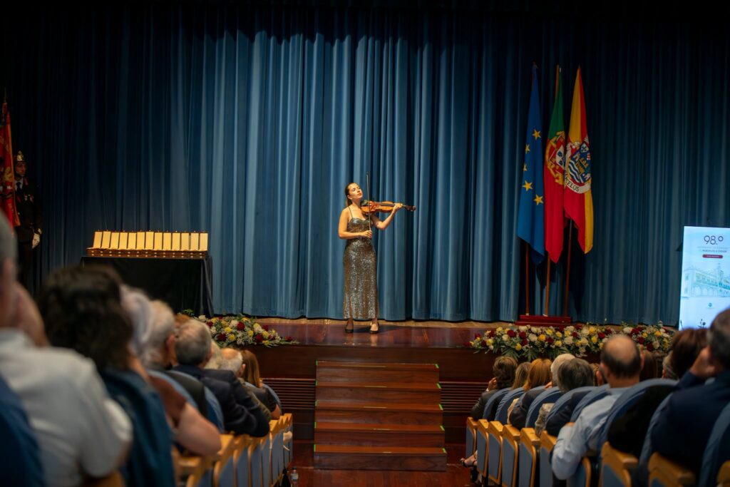 Barcelos: Mário Constantino Lopes homenageia autarcas e destaca mais de 120 milhões de euros em investimentos no 98.º aniversário da cidade 791437066 942941394843085 6540700914864433173 n