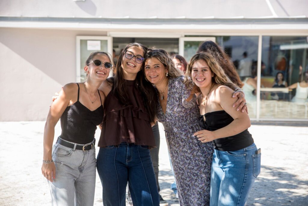 Barcelos: ETG assinala início do ano letivo com animação e convívio 812167187 1084074717469756 5767163254159124667 n