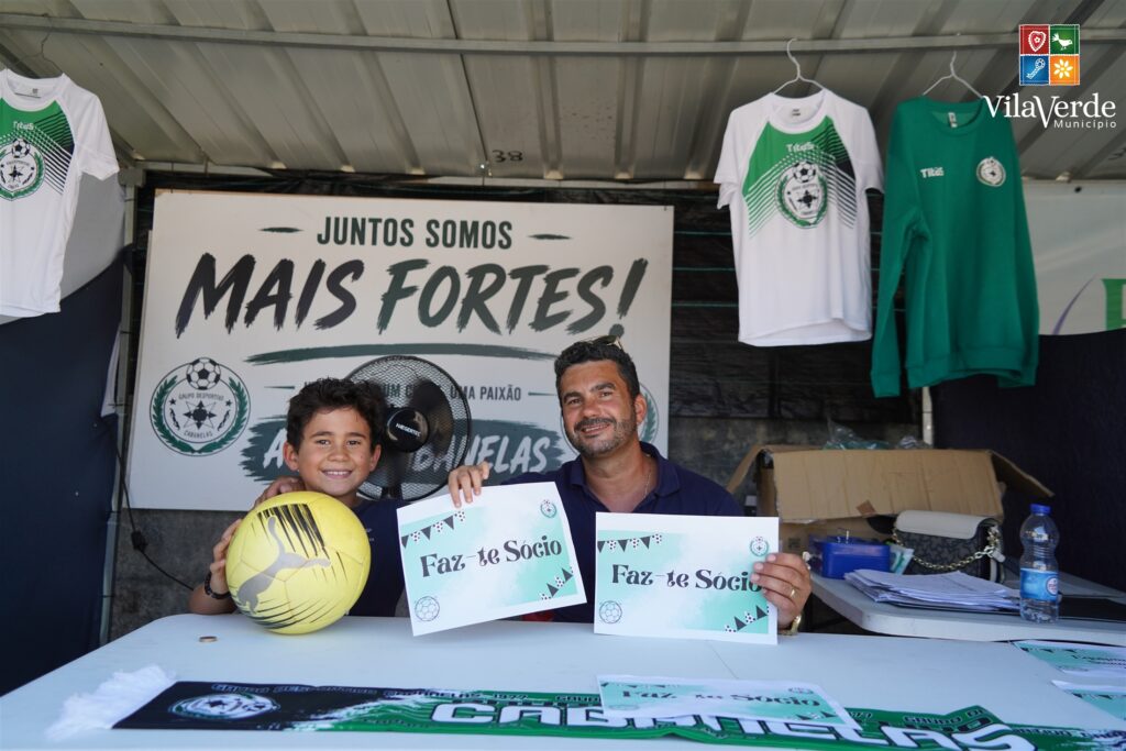 Vila Verde: Vindimas, desfolhadas e doçaria tradicional unem gerações 'Na Rota das Colheitas' Agridoce Cabanelas 2026 RS 85