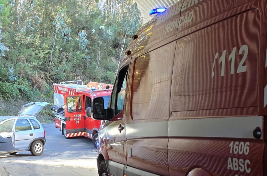 Alto Minho: Homem de 75 anos fica em estado grave após despiste em Monção Alto Minho Homem de 75 anos fica em estado grave apos despiste em Moncao e1789378968622