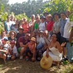 Barcelos Rota do enoturismo leva participantes a vivenciar a tradicao da vindima em Fonte Coberta