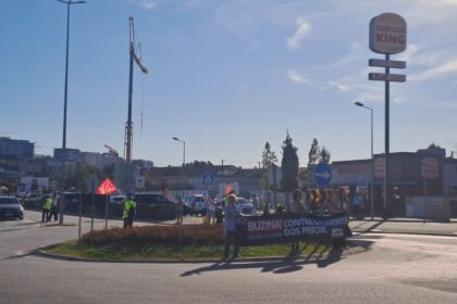 Braga Buzinao nesta quinta feira junto a Bosch e Aptiv contra a inflacao e por melhores salarios e1789665359718