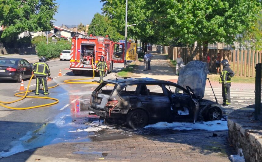 Braga Carrinha arde junto ao parque da Rodovia e1790264126546