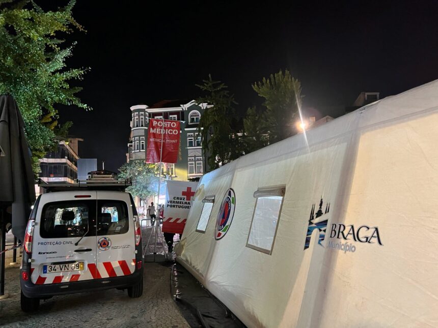 Braga: Dispositivo de socorro da Noite Branca resolveu mais de 80% dos casos no local e evitou pressão hospitalar Braga Dispositivo de socorro da Noite Branca resolveu mais de 80 dos casos no local e evitou pressao hospitalar