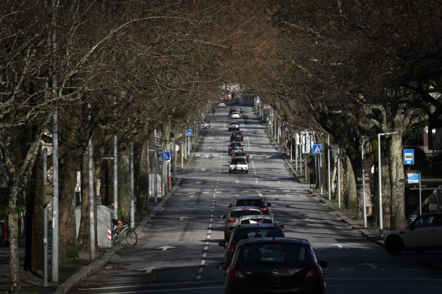 Braga: Quarta fase da repavimentação da Avenida 31 de Janeiro condiciona trânsito na terça-feira Braga Quarta fase da repavimentacao da Avenida 31 de Janeiro condiciona transito na terca feira