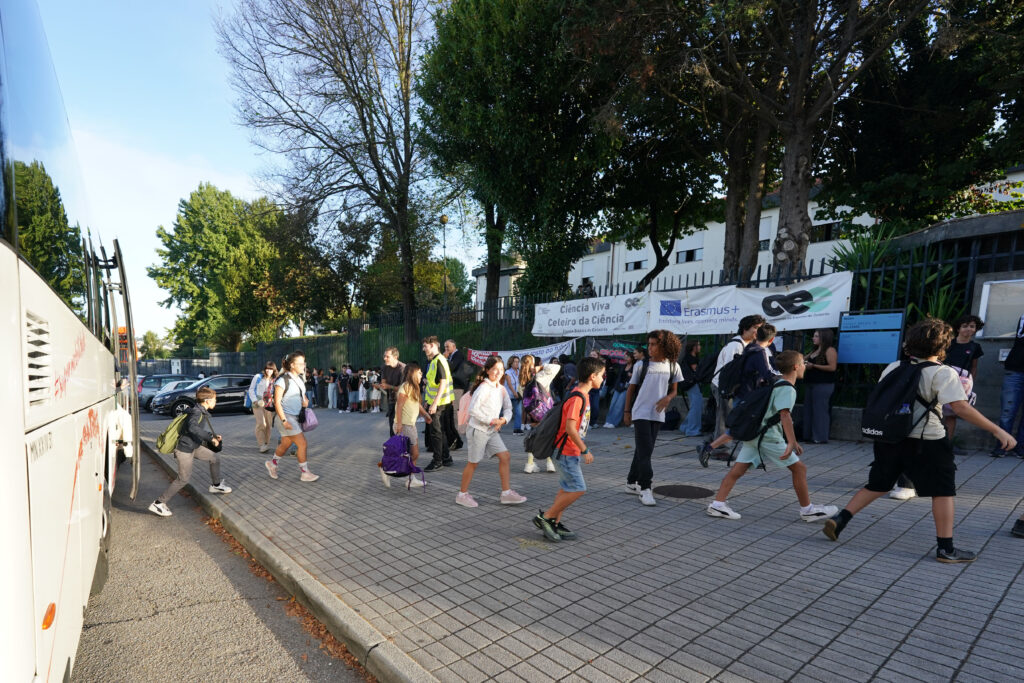 Braga: Projeto 'School Bus' com investimento de 1,8 milhões de euros apoia mobilidade de mais de 200 mil alunos CMB18092026SERGIOFREITAS13022624447474