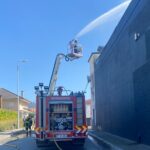 Esposende Incendio em industria de bobines mobiliza bombeiros e1790177690661