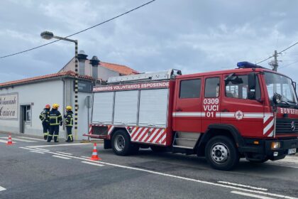Esposende Incendio no Carioca mobiliza bombeiros e1790699525850