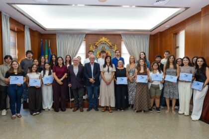 Esposende Municipio atribui 35 bolsas de estudo a estudantes do ensino superior num investimento de 26 mil euros 1