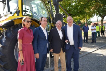 Esposende Novo trator cedido pelo ICNF reforca prevencao de incendios e gestao de combustivel no concelho