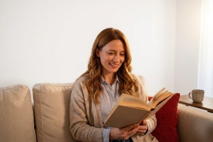 Esposende Proxima sessao do Silent Book Club junta leitores para lerem em silencio a 25 de outubro
