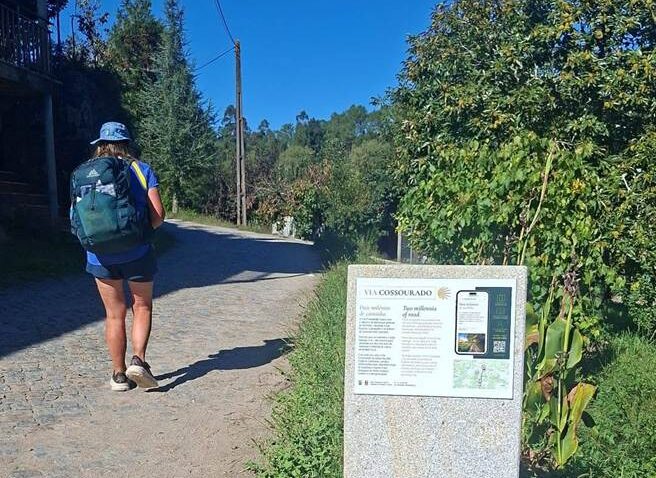Paredes de Coura: Cossourado lança plataforma digital e sinalética para acolher peregrinos do Caminho de Santiago Paredes de Coura Cossourado lanca plataforma digital e sinaletica para acolher peregrinos do Caminho de Santiago e1789397467506