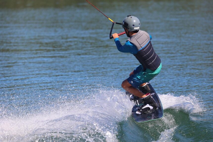 Wakeboarding: Sanne Meijer brilha no Campeonato de Wakeboard Cable 2026 no Trízio Serta Sanne Meijer brilha no Campeonato de Wakeboard Cable 2026 no Trizio