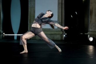 Viana Companhia NuIsIs ZoBoP regressa com danca e lancamento de livro