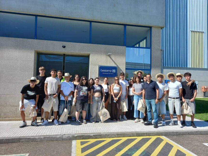 Vila Nova de Cerveira Municipio leva 100 estudantes a empresas locais para aproximar jovens do mercado de trabalho