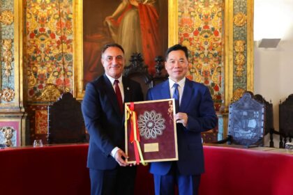 Vila do Conde Municipio assina Memorando de Entendimento com cidade chinesa de Lishui para cooperacao economica e cultural