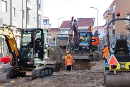 Vila do Conde Obras de requalificacao cortam transito na Rua de Sao Pedro Pescador e Rua da Alegria nas Caxinas