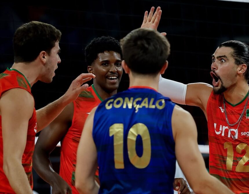 Voleibol: Seleção Nacional de voleibol cede perante a Polónia na estreia do Europeu Voleibol Selecao Nacional de voleibol cede perante a Polonia na estreia do Europeu e1789123995117