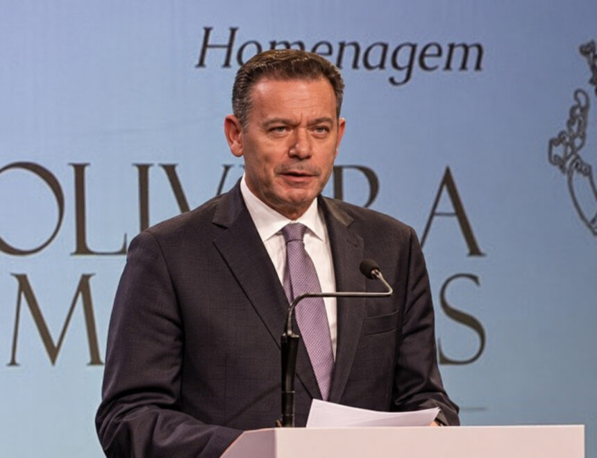 luis montenegro - 2