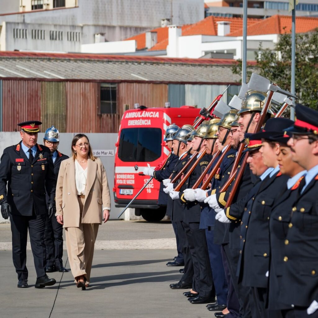 Póvoa de Varzim: Real Associação de Bombeiros Voluntários celebrou 149 anos com benção de viaturas, nova Sala do Bombeiro e ginásio 844557191 1086128160876444 7891301454301931182 n