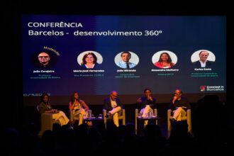 Barcelos apresenta Plano Estrategico de Desenvolvimento Economico 2035 no Theatro Gil Vicente e1791637217657