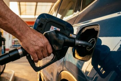 Economia Governo preve arrecadar 300 milhoes de euros com combate a fraude nos combustiveis no OE2027 e1792662139527