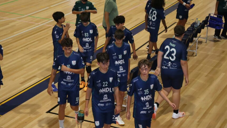 Futebol G.D.C. Azurara atinge segunda final consecutiva na pre epoca e estreia equipamento alternativo inspirado no Atlantico