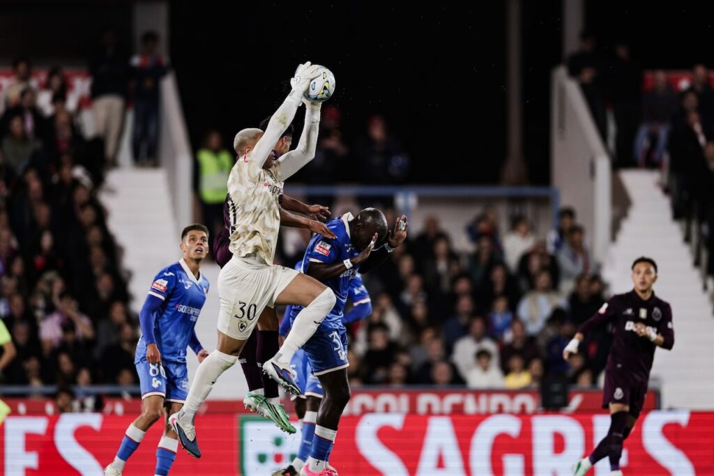 Futebol: Gil Vicente FC perde frente ao Porto (0-1) Gil Vicente FC Porto - 2
