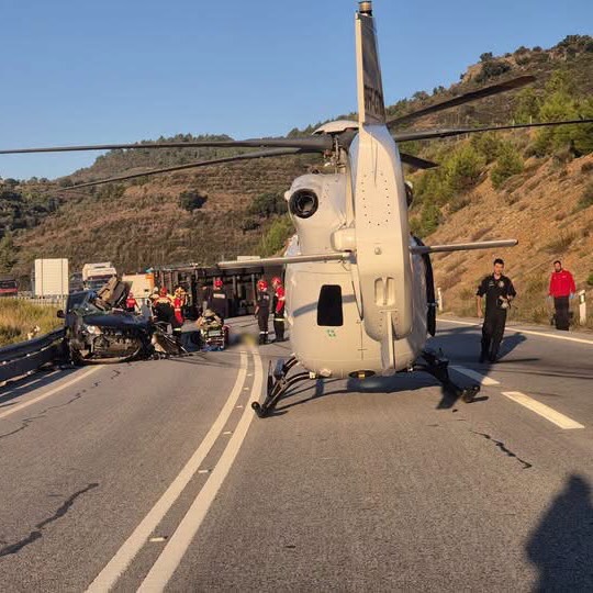 Vila Flor: Despiste de camião no IC5 provoca um morto e três feridos em Lodões O despiste de um camiao esta manha provocou um morto e tres feridos no Itinerario Complementar 1 1