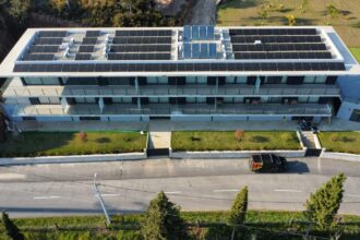 Ponte de Lima Sunenergy instala paineis e baterias no Lima Riverview Suites