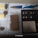 Viana PSP detem dois cidadaos por trafico de droga e conducao sem habilitacao legal
