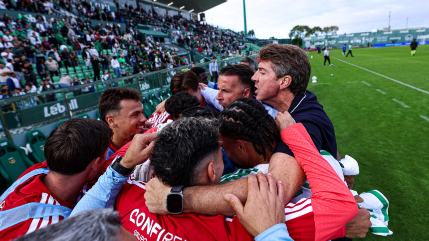 Futebol: Vasco Seabra estreia-se no Rio Ave FC com vitória épica sobre o CD Nacional por 3-2 Vila do Conde Vasco Seabra estreia se no Rio Ave FC com vitoria epica sobre o CD Nacional por 3 2